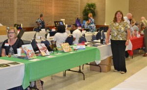 Inside the Bookfest (1)